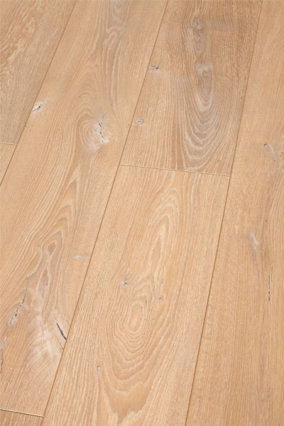 Natural Pine Light